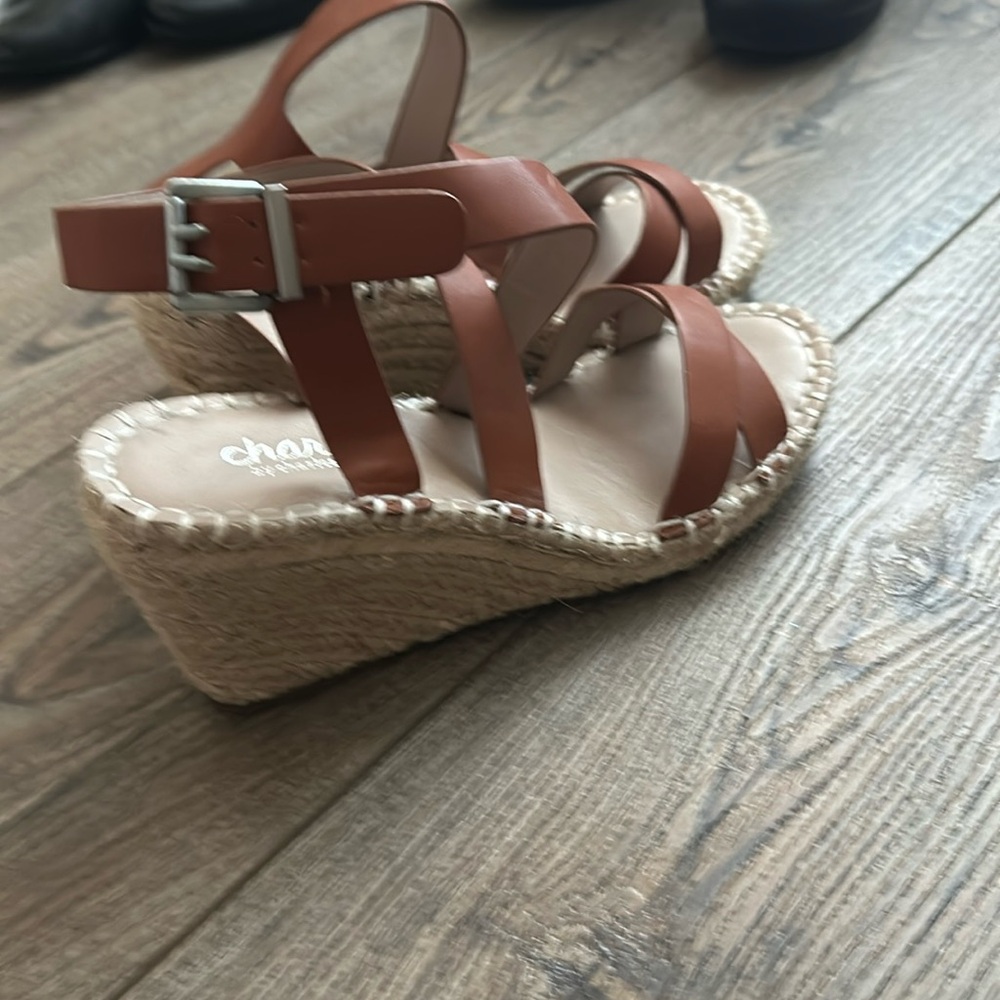 Charles David wedges